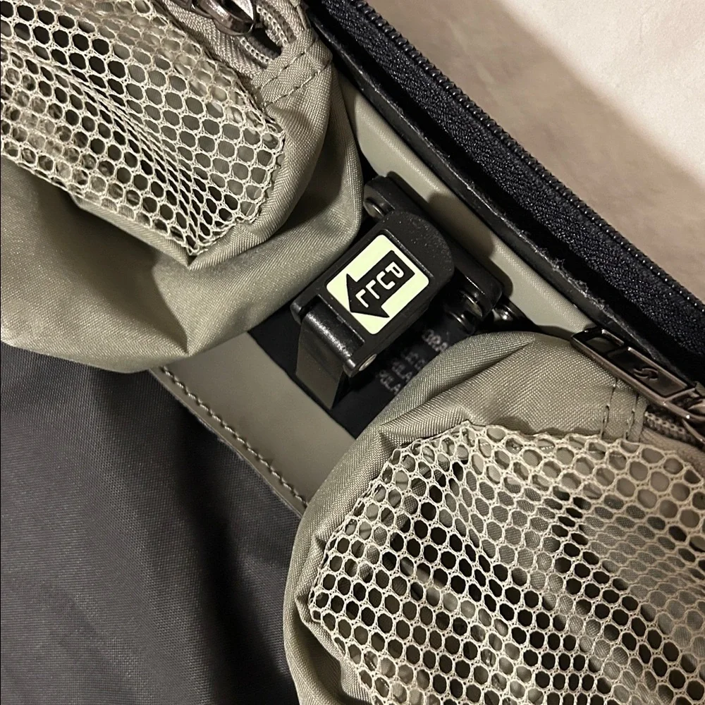 Samsonite large travel